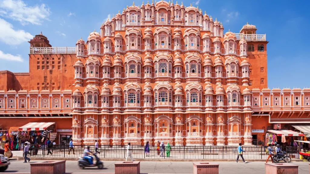 Free entry into Jaipur monuments go and visit hawa mahal, jal mahal and more.