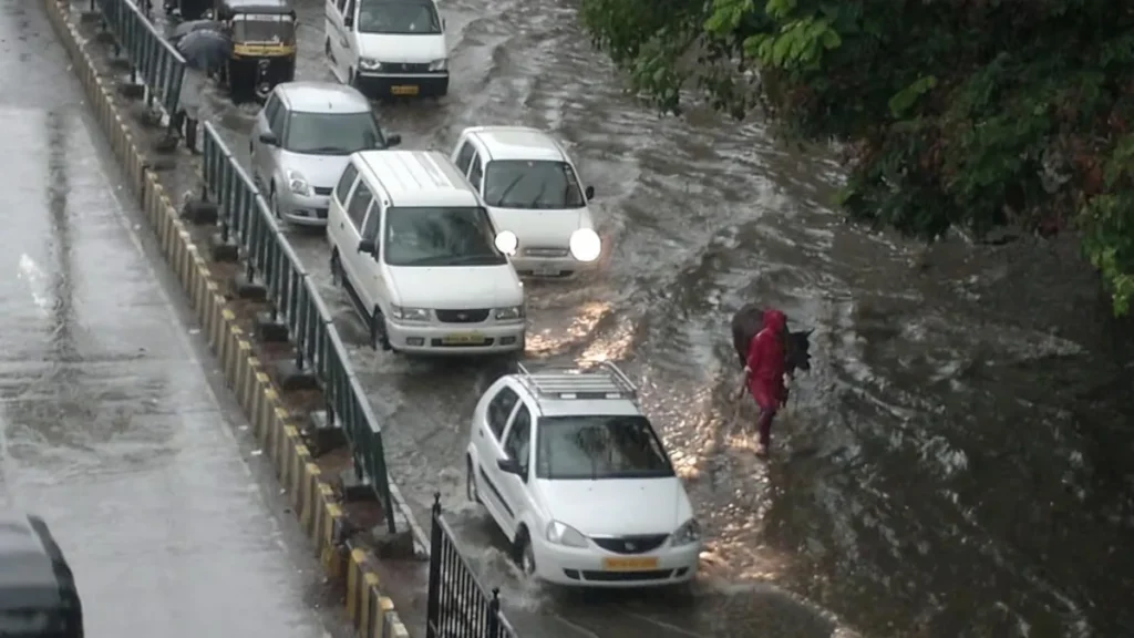 Heavy rain in Mumbai